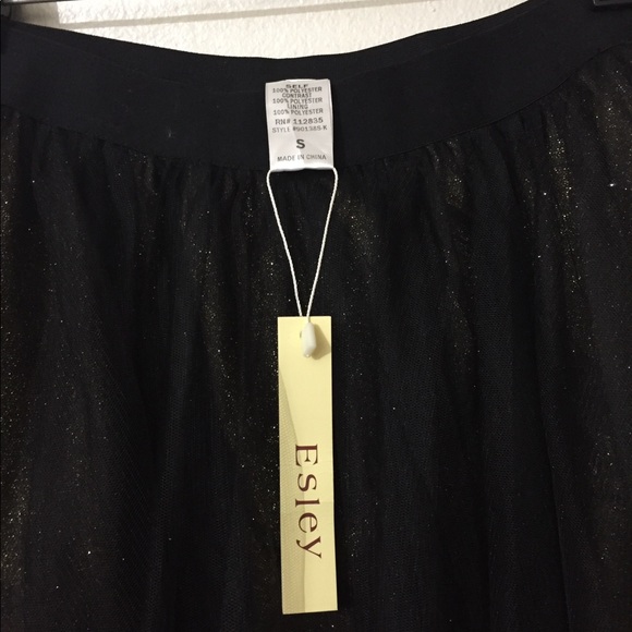 Formal skirt - Picture 2 of 6